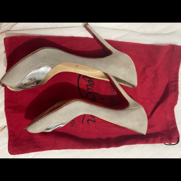 Christian louboutin peep toe shoes - Picture 3 of 8